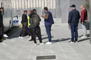 ΦΩΤΟΣ/ΒΙΝΤΕΟ - Στο γήπεδο η ΑΕΚ