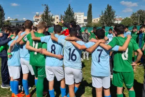 (ΦΩΤΟΣ Kerkida) Ένας μεγάλος... κύκλος και από τις δύο ομάδες!
