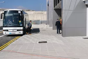 Βίντεο/Φωτορεπορτάζ από την άφιξη της ΑΕΛ