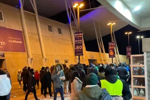Ένταση με τον πρόεδρο του Σωματείου Ομόνοιας (φώτος)