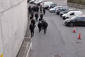 Φωτορεπορτάζ από την άφιξη του ΑΠΟΕΛ