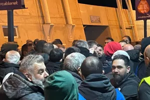 Ένταση με τον πρόεδρο του Σωματείου Ομόνοιας (φώτος)