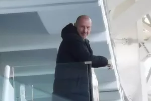 Κατάσκοπος... Βέσκο