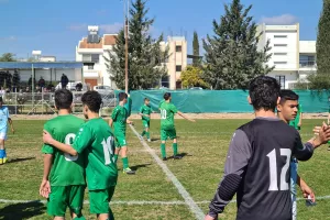 (ΦΩΤΟΣ Kerkida) Ένας μεγάλος... κύκλος και από τις δύο ομάδες!