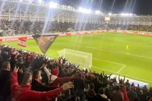 Red Rebels: "Τραγελαφικά διαιτητικά "λάθη" -  Εκατομμύρια ευρώ πεταμένα στα σκουπίδια"
