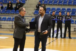 Ο Απόλλωνας τίμησε τον Πάρι Παπαέλληνα (φώτος)