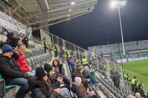 (Φωτορεπορτάζ) Οι ΑΕΚτζήδες στη Košická futbalová aréna 