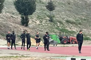 Στο γήπεδο ο Άρης (φώτος)