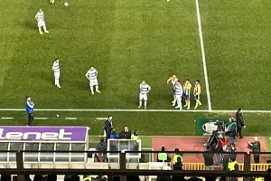 Σκόραρε ο ΑΠΟΕΛ, άκυρο μέσω onfield review
