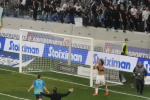 Ουάρντα: Πρώτο μα τι πρώτο! (φώτος)