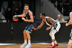 Κολοσσός: Ρεκόρ καριέρας με ασίστ από τον Κατσίβελη
