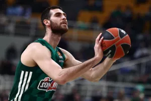 Ετοιμοπόλεμος για το Κύπελλο ο Παπαγιάννης, μέρος του προγράμματος ο Τόμας