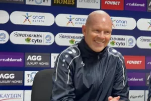 Τα είπε... στα ελληνικά!