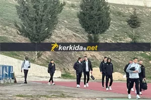 (Φώτος) Στο στάδιο η ΑΕΛ 