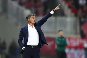 "Έλλειψη σεβασμού" διαπίστωσε ο Μίτσελ, αλλά από ποιον;