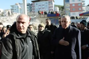  Οργή σεισμοπαθών κατά του Ερντογάν