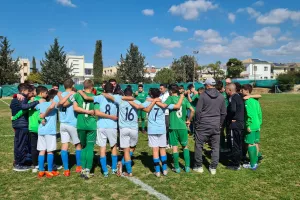(ΦΩΤΟΣ Kerkida) Ένας μεγάλος... κύκλος και από τις δύο ομάδες!