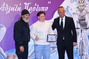 H KOE βράβευσε τους κορυφαίους Έφηβους και Νεάνιδες 2022 (φώτος)