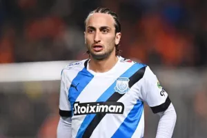 ΑΠΟΕΛ - Απόλλων: Χρυσό... γαλαζοκίτρινο τρίποντο με ανατροπή! (φώτος)