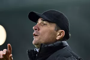 Αμάν ο Ντόμπρα!