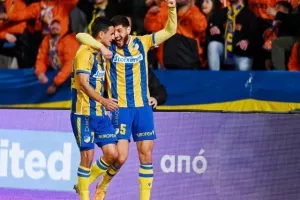 ΑΠΟΕΛ - Δόξα: Έχασε την ευκαιρία να ανέβει κορυφή... (φώτος)