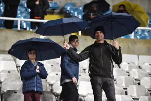 (ΦΩΤΟΣ) Οι ΑΠΟΕΛίστες στο ΓΣΠ με φουλ... εξοπλισμό 