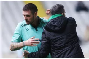 Φώτο/Από Λευκωσία... εδώ ο Χούπερ!