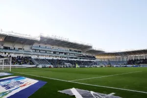 ΑΕΛ - ΑΕΚ: Της έσπασε το σερί και έμεινε... ζωντανή για εξάδα! (Φώτος)