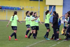 Λακατάμια FC - Καρμιώτισσα Χρυσομηλιά (Φωτορεπορτάζ)