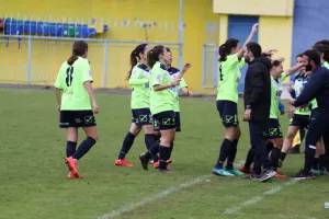 Λακατάμια FC - Καρμιώτισσα Χρυσομηλιά (Φωτορεπορτάζ)