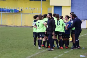 Λακατάμια FC - Καρμιώτισσα Χρυσομηλιά (Φωτορεπορτάζ)