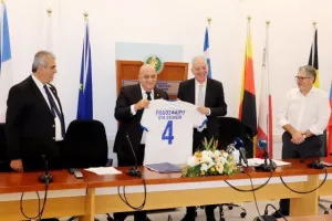 ΚΟΠ και ΥΠΑΝ υπέγραψαν μνημόνιο συνεργασίας για το ποδόσφαιρο στα Δημοτικά Σχολεία
