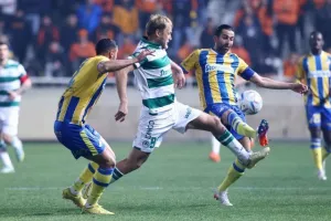 Ομόνοια - ΑΠΟΕΛ: Πήρε (ξανά) το αιώνιο και ανέβηκε κορυφή! (φώτος)