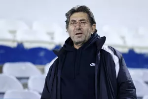 (Φωτορεπορτάζ) Ο κόσμος στο "Αντώνης Παπαδόπουλος"