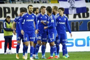 Ανόρθωση - Ομόνοια: Πάρτι γενεθλίων με υπογραφή Samuel Mráz! (φώτος)