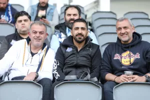 (Φωτορεπορτάζ) Ο κόσμος στο Απόλλων - ΑΕΚ