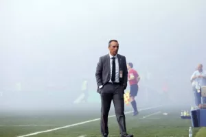 Απόλλων - ΑΕΚ: Τεράστια νίκη με 10 παίκτες, ο Ουάρντα στο 97' "κλείδωσε" την εξάδα! (φώτος)