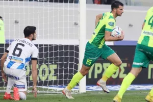 Απόλλων - ΑΕΚ: Τεράστια νίκη με 10 παίκτες, ο Ουάρντα στο 97' "κλείδωσε" την εξάδα! (φώτος)