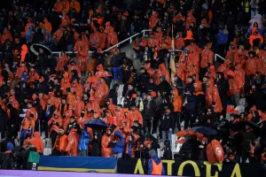 (ΦΩΤΟΣ) Οι ΑΠΟΕΛίστες στο ΓΣΠ με φουλ... εξοπλισμό 
