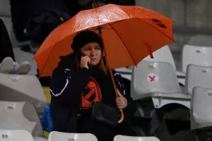(ΦΩΤΟΣ) Οι ΑΠΟΕΛίστες στο ΓΣΠ με φουλ... εξοπλισμό 