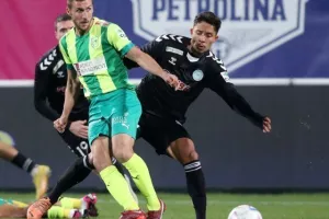 ΑΕΚ - Ακρίτας: Ο Τρισκόφσκι στο 89' έσωσε τον βαθμό και το αήττητο στην Αρένα! (φώτος)