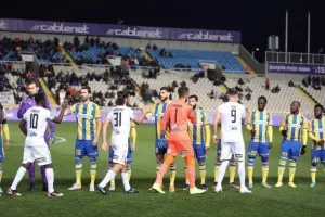 ΑΠΟΕΛ - Δόξα: Έχασε την ευκαιρία να ανέβει κορυφή... (φώτος)