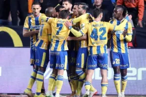 ΑΠΟΕΛ - Δόξα: Έχασε την ευκαιρία να ανέβει κορυφή... (φώτος)