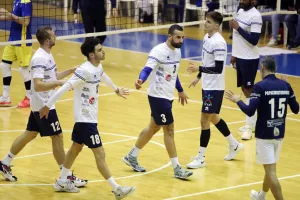 ΑΠΟΕΛ - Παφιακός: Ανατροπή και... σπουδαίο διπλό (φώτος)