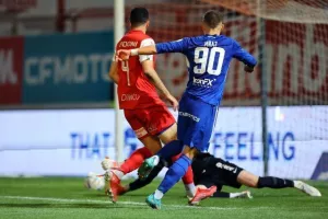 Νέα Σαλαμίνα - Ανόρθωση: Με Μραζ πήρε το ντέρμπι και έβαλε στοπ στο σερί! (φώτος)