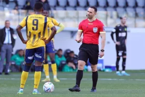 ΑΕΛ - ΑΕΚ: Της έσπασε το σερί και έμεινε... ζωντανή για εξάδα! (Φώτος)