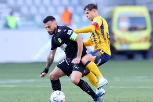 ΑΕΛ - ΑΕΚ: Της έσπασε το σερί και έμεινε... ζωντανή για εξάδα! (Φώτος)