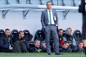 ΑΕΛ - ΑΕΚ: Της έσπασε το σερί και έμεινε... ζωντανή για εξάδα! (Φώτος)