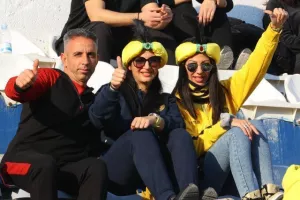 ΑΕΛίστες σε ρυθμούς καρναβαλιού! (φωτος)