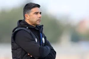 “Οι σκέψεις είναι εκεί-Το σημαντικό τώρα η παραμονή”